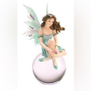 Munro faerie glen 2007 bubbles  Figurine with Green Dress